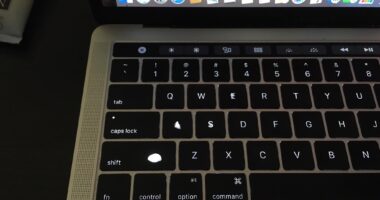 Repairing a Worn-Out Macbook Keyboard
